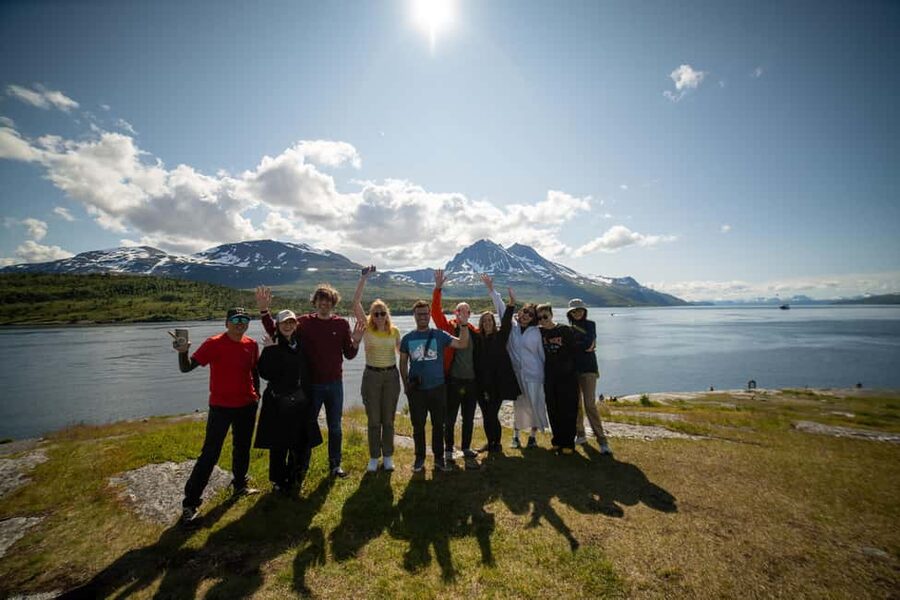Tromsø: Fjord Adventure with Lunch and Photos - The 6-hour flow: what the day feels like from pickup to the seaside lunch