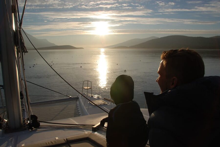 Tromsø: Fjord and Islands Luxury Catamaran Cruise - Tromsø in 3 hours, from fjord walls to island water