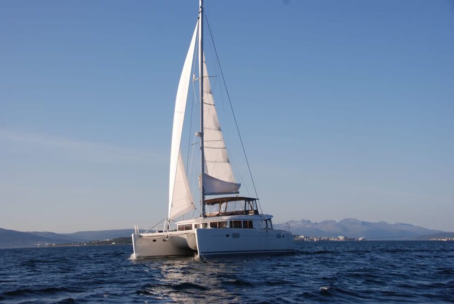 Tromsø: Fjord and Islands Luxury Catamaran Cruise - What the thermal suits and warm drinks really change