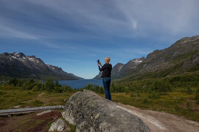Tromso fjords road trip with fire in grill cabin by the beach. - Price and value: what $137.07 buys you in the real world