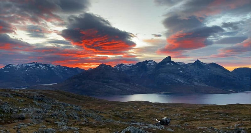 Tromsø: Guided Hiking Tour with Roundtrip Transfers - Weather reality: what to wear so the hike stays fun