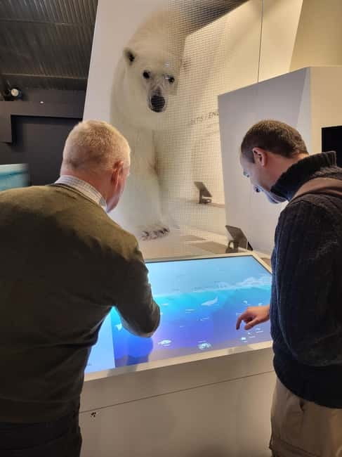 Tromsø: Guided Polar Bear Walk incl. Polaria & Polar Museum - Setting off from Tromso Cathedral, and why a walking tour fits polar bear season