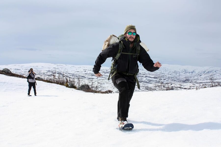 Tromsø: Ice Fishing and Snowshoe Hiking with a Local Guide - What’s included, what’s not, and why it matters