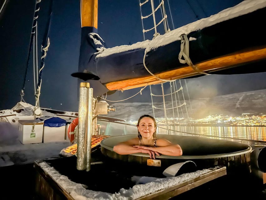 Tromso: Luxury Northern Lights Cruise with Hot Tub & Dinner - Hot tub aurora time: the comfort move that changes everything