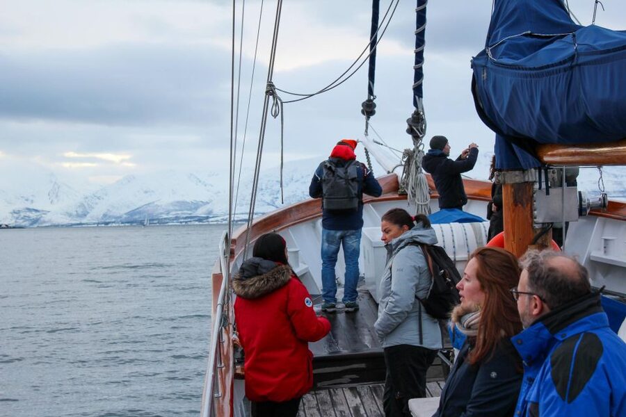 Tromsø: Luxury Polar Fjord Cruise w/ Hot Tub & Polar Plunge - Languages and Onboard Atmosphere That Make It Feel Easy