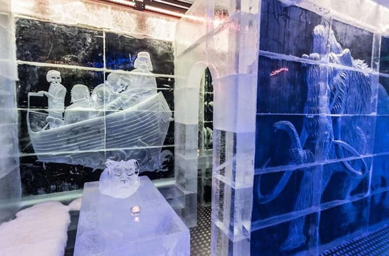 Tromsø: Magic Ice Bar Entrance and Welcome Drink - Magic Ice Bar in Tromso: what the cold experience is really like