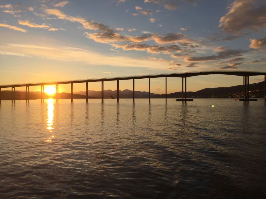 Tromsø: Midnight Sun Cruise in a Luxury Catamaran - Lagoon 450 Comfort, Panorama Lounge, and Outdoor Daybeds