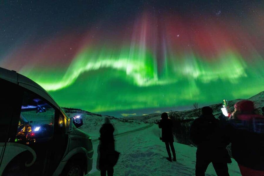 Tromsø: Northern Lights Chase in a Mercedes Benz with Photos - Driving in Arctic weather: why the Mercedes Benz matters