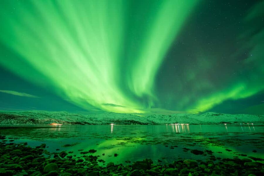 Tromsø: Northern Lights Chase, Local Guide, Foods & Pictures - Skaret by Vander Pickup: How the Night Gets Easy Fast