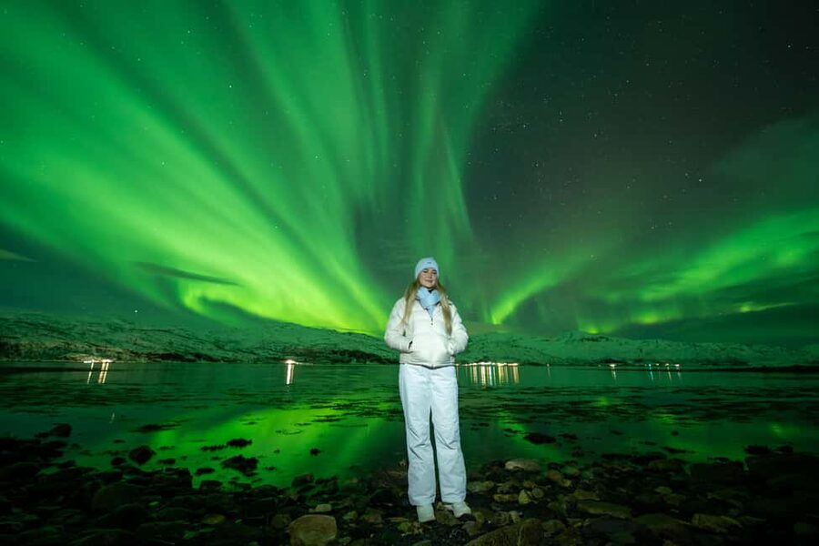 Tromsø: Northern Lights Chase, Local Guide, Foods & Pictures - Van Time in Tromsø: Getting Your Chances Up