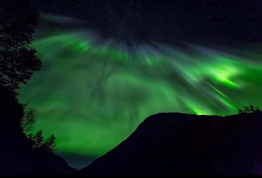 Tromsø: Northern Lights Chase — Small Group Experience - Key Points at a Glance