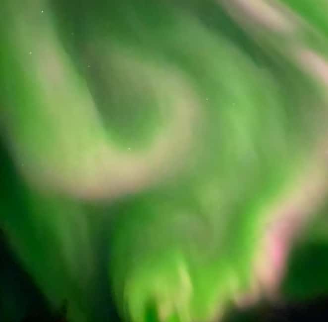 Tromsø: Northern Lights Chase — Small Group Experience - Campfire Comfort: Reindeer Hides, Hot Drinks, and Snacks