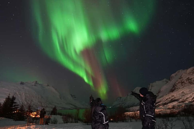 Tromsø: Northern Lights Chase with Local Guide & Free Photos - How the 7-hour plan can stretch to 9, based on the sky