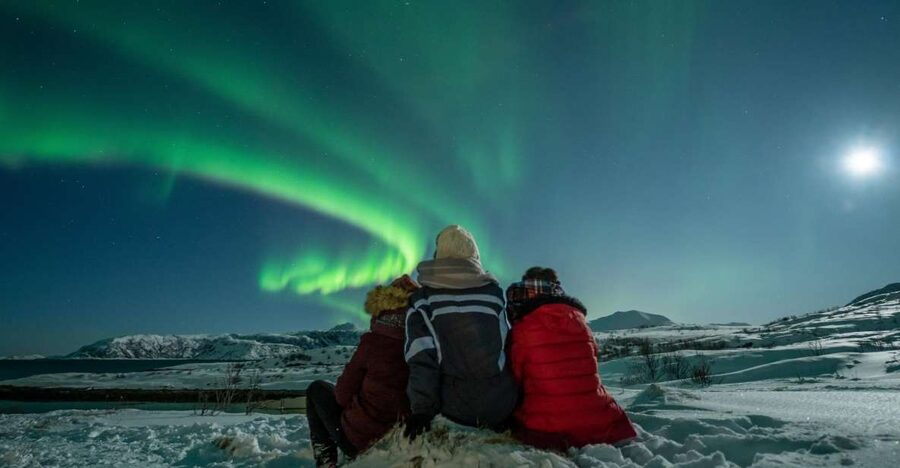 Tromso: Northern Lights Chase with Photo Package Included - Where You’ll Hunt the Aurora: Coast, Inland, and Sometimes Finland