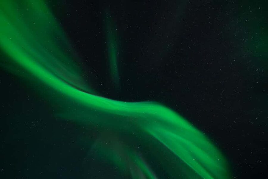 Tromsø: Northern Lights in a Minivan with Free Photos and a Hot Meal - Key Things I’d Book This For