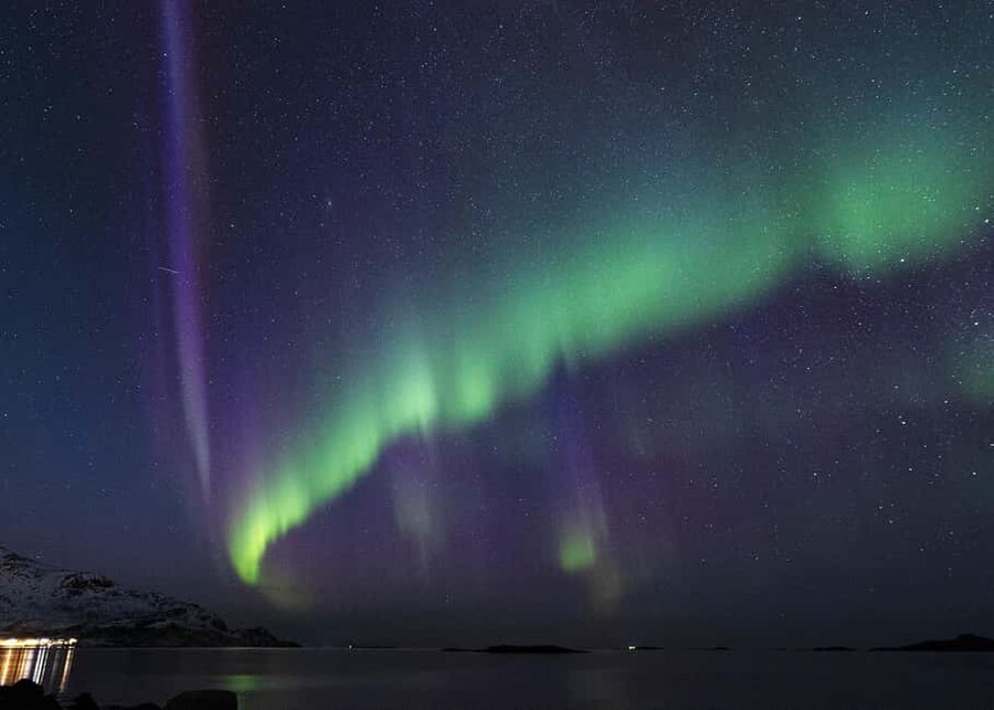 Tromsø: Northern Lights Minibus Tour with Local Experts - Who this tour suits best, and who should rethink it