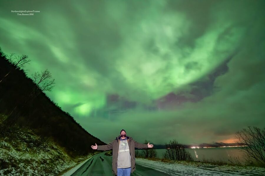 Tromsø: Northern Lights Tour w/Photo, Suits and Local Guide - Base Camp Comfort: Toilet, Warm Suits, and Hot Drinks