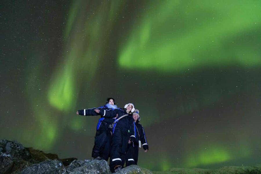 Tromsø: Northern Lights Tour with Dinner and Native Guide - Key Highlights You Should Care About