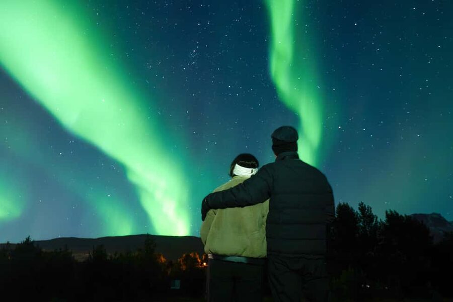 Tromsø: Northern Lights Tour with Local Stories & Photos - Northern Lights chase logic: why a bus plan actually helps
