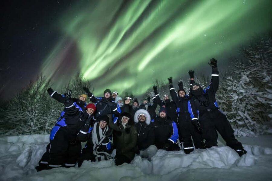 Tromsø: Premium Northern Lights Chase with Free Photos - Chasing beyond Tromsø, including a Finland option with passport ready