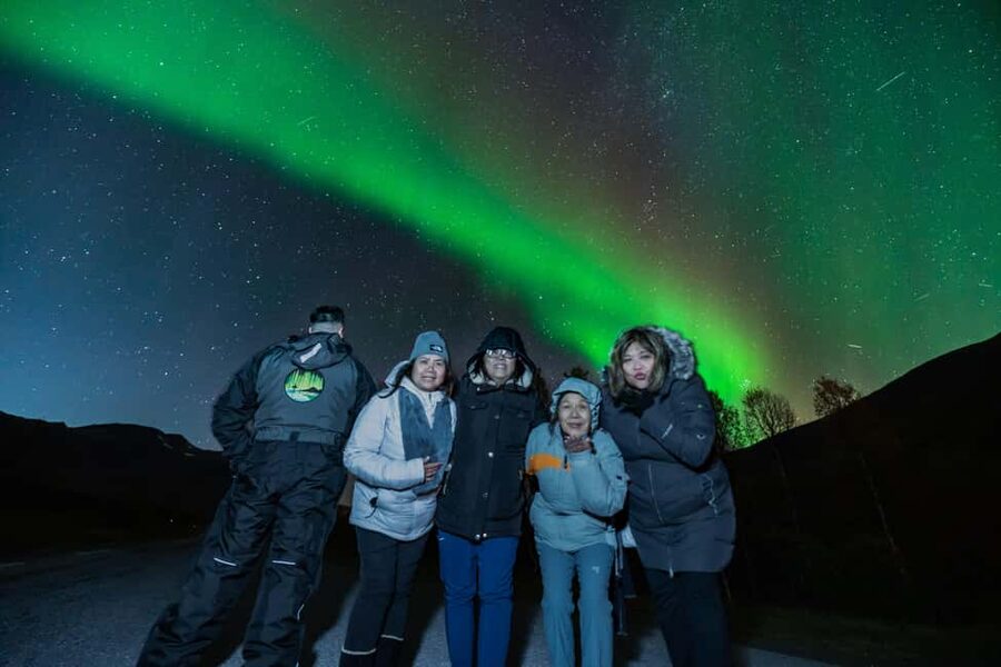Tromsø: Premium Northern Lights Tour Small Group 8 Guests - Who This Tour Fits Best (and Who Should Rethink It)