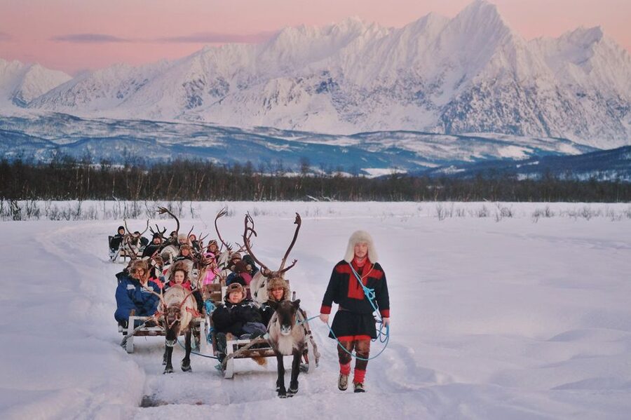 Tromsø: Sámi Reindeer Sledding and Sami Cultural Tour - The Warm-Up Phase: Snowsuits, Boot Covers, Hot Drinks, and Camp Fires