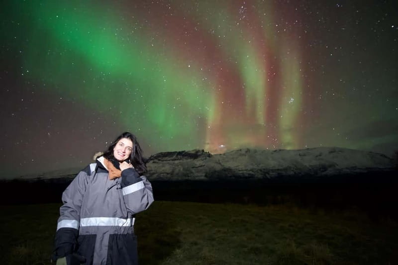 Tromsø: Small-Group Northern Lights Tour by Minibus - How local aurora hunters improve your chances when clouds roll in