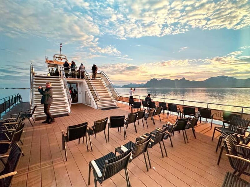 Tromsø: Summer Arctic Light Cruise with a Guide - Tromsø Midnight Light, in a time slot that actually fits your day