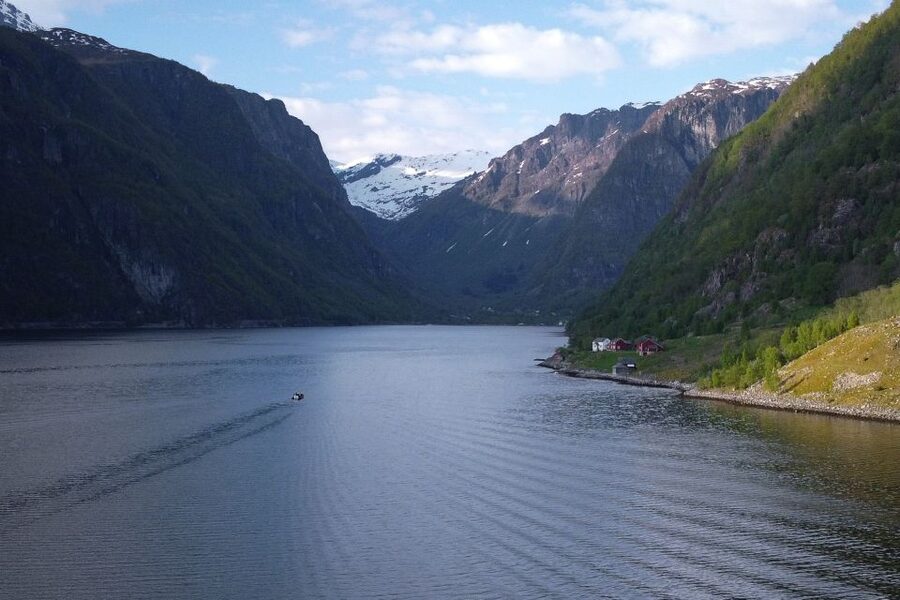 Ulvik: Hardangerfjord Ultimate RIB Tour - Osafjord: the roadless fjord arm where old farms still line the shoreline