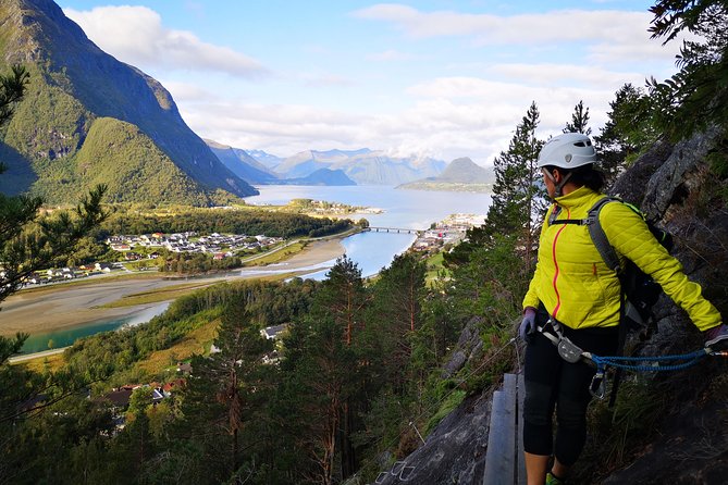 Via Ferrata Åndalsnes Intro Wall - Descending from Nesaksla: where the soreness shows up
