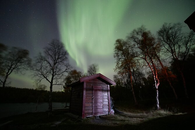 Watching The Aurora Dance - A Better Aurora Night Plan Than Random Sightseeing